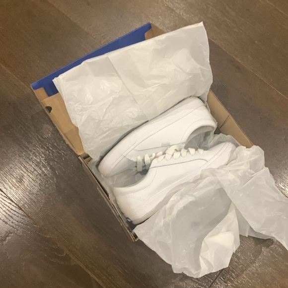 ✨ Keds Jump Kick White Leather Sneakers — Size 7 (Women’s) ✨ - Picture 6 of 10